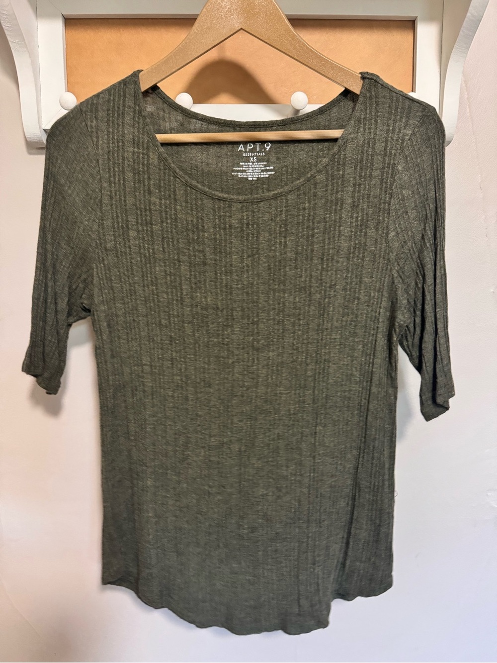 Apt. 9 Olive Ribbed Scoop Neck Short Sleeve Top